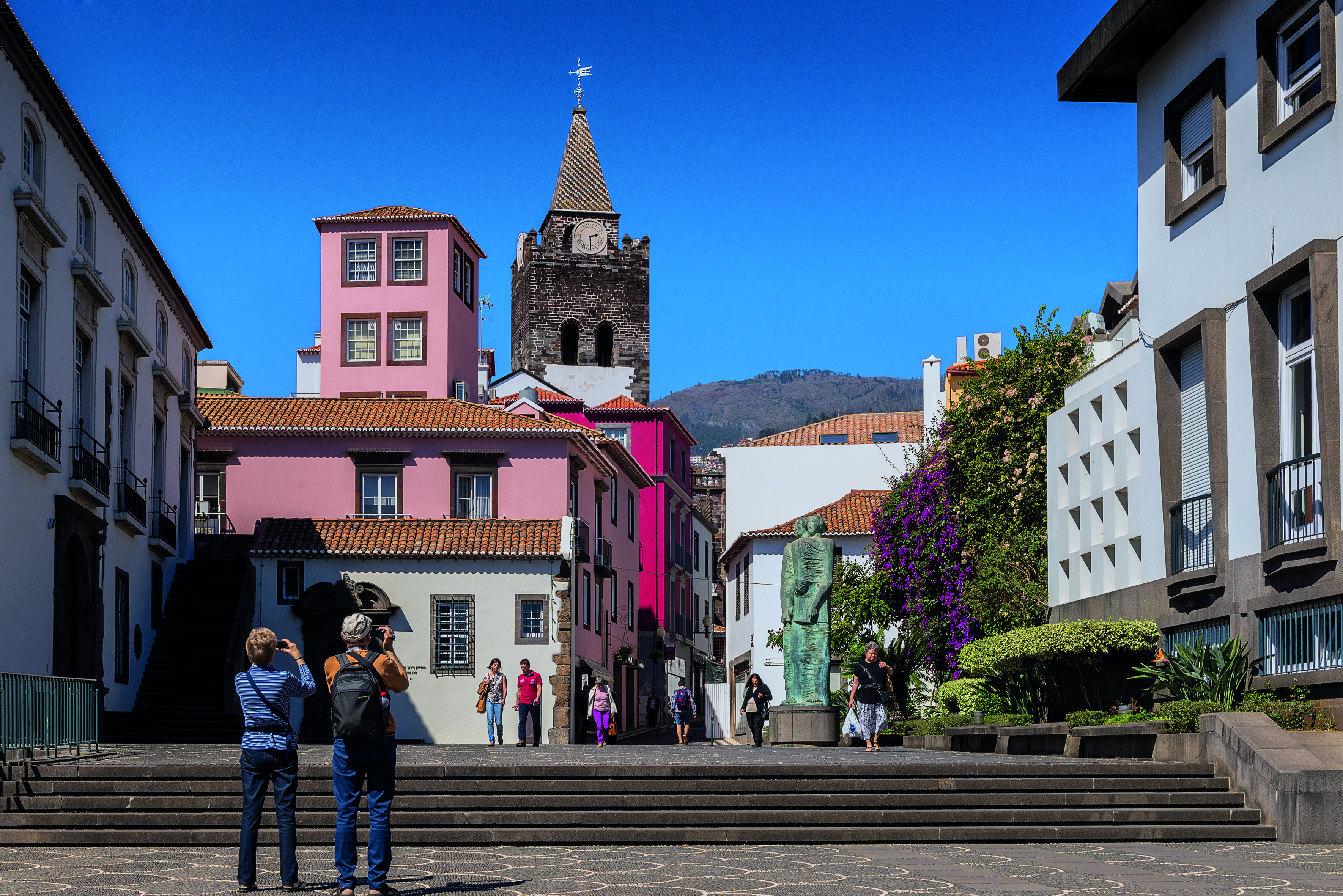 History Tellers: Circuitos e Visitas Educativas
